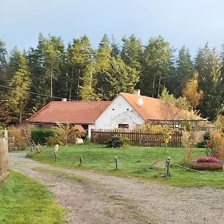 Lägenhet Farma Ranch Jelemek Nebahovy