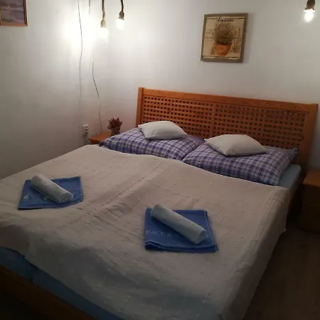 Farma Ranch Jelemek Apartamento *